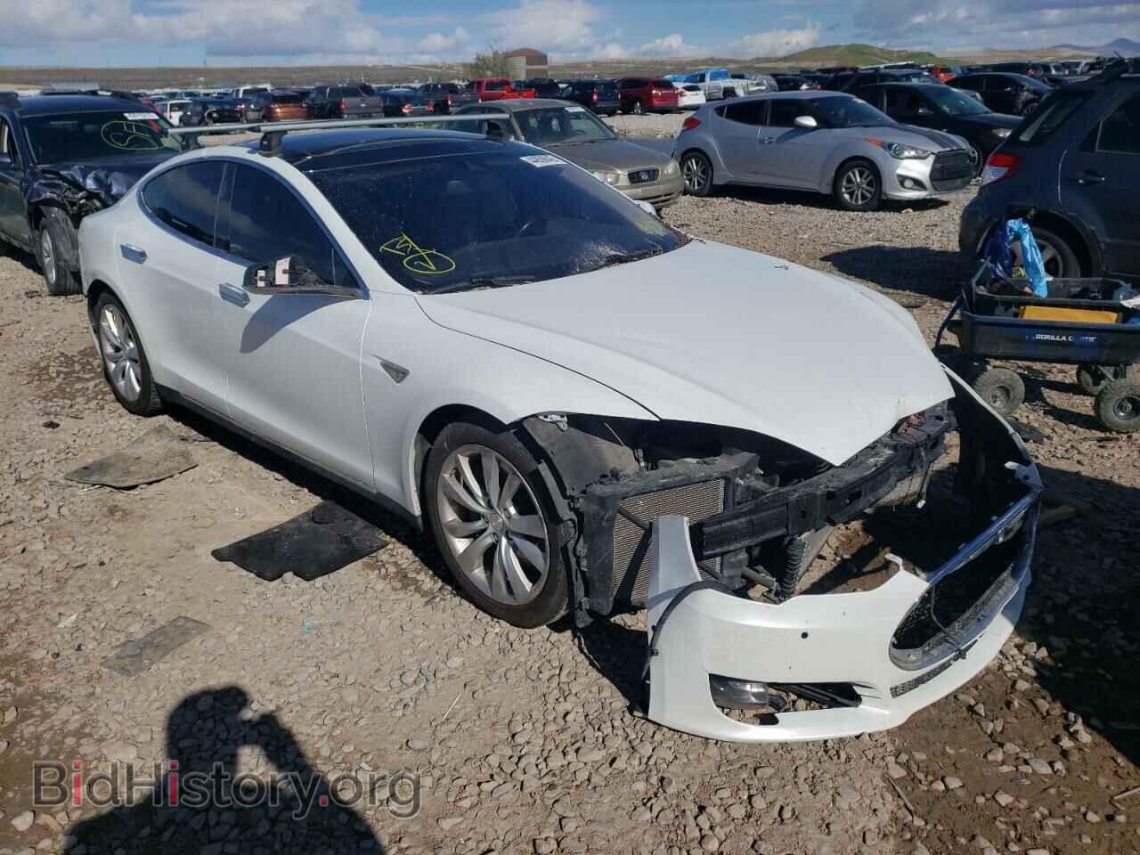 Photo 5YJSA1H24FF090586 - TESLA MODEL S 2015