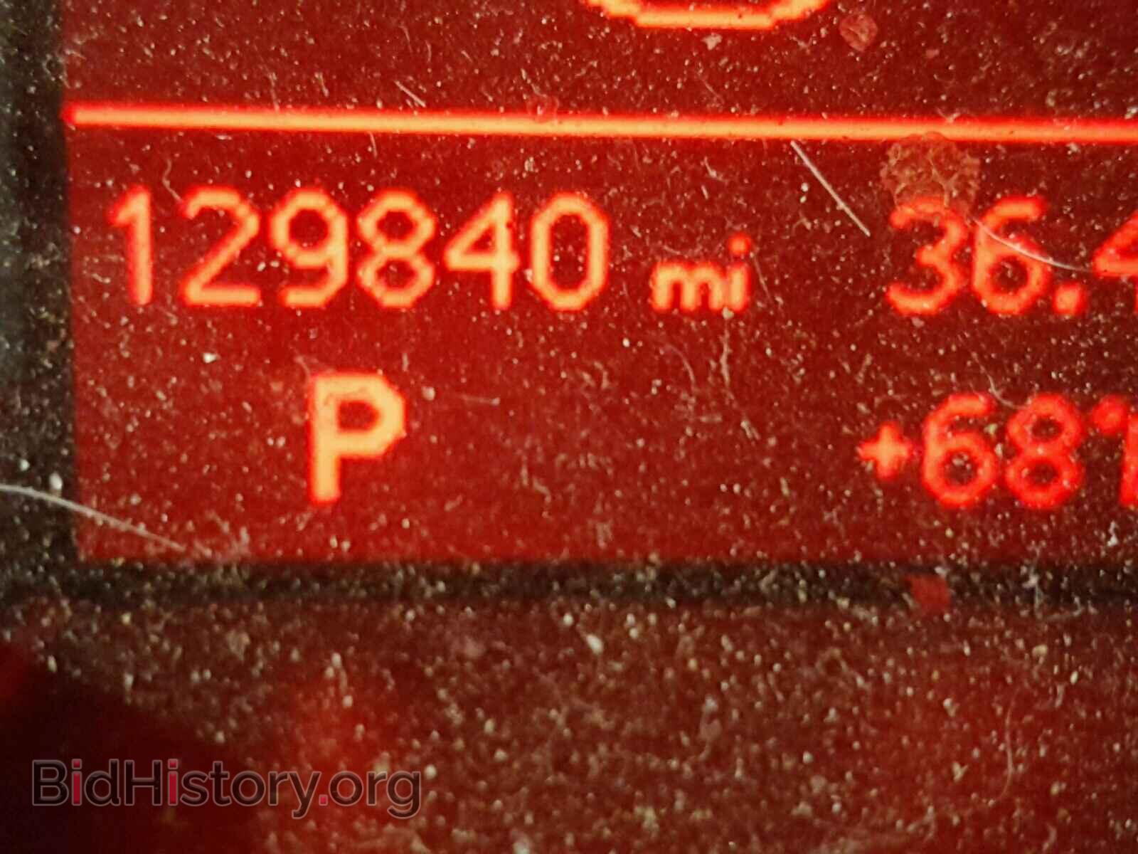 2010 AUDI A4 - VIN: WAUEFAFLXAN062485 - Photo 8
