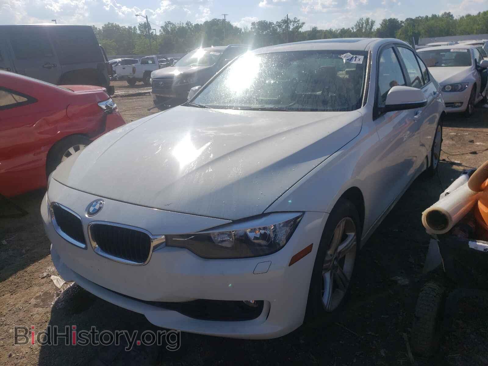 2013 BMW 3 SERIES - VIN: WBA3B3C57DF532510 - Фото 2
