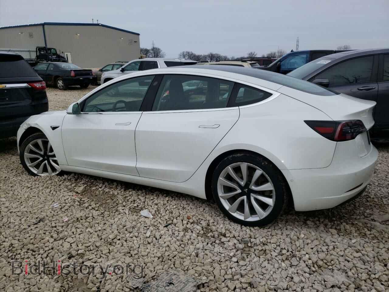 2019 TESLA MODEL 3 - VIN: 5YJ3E1EB8KF477763 - Фото 2