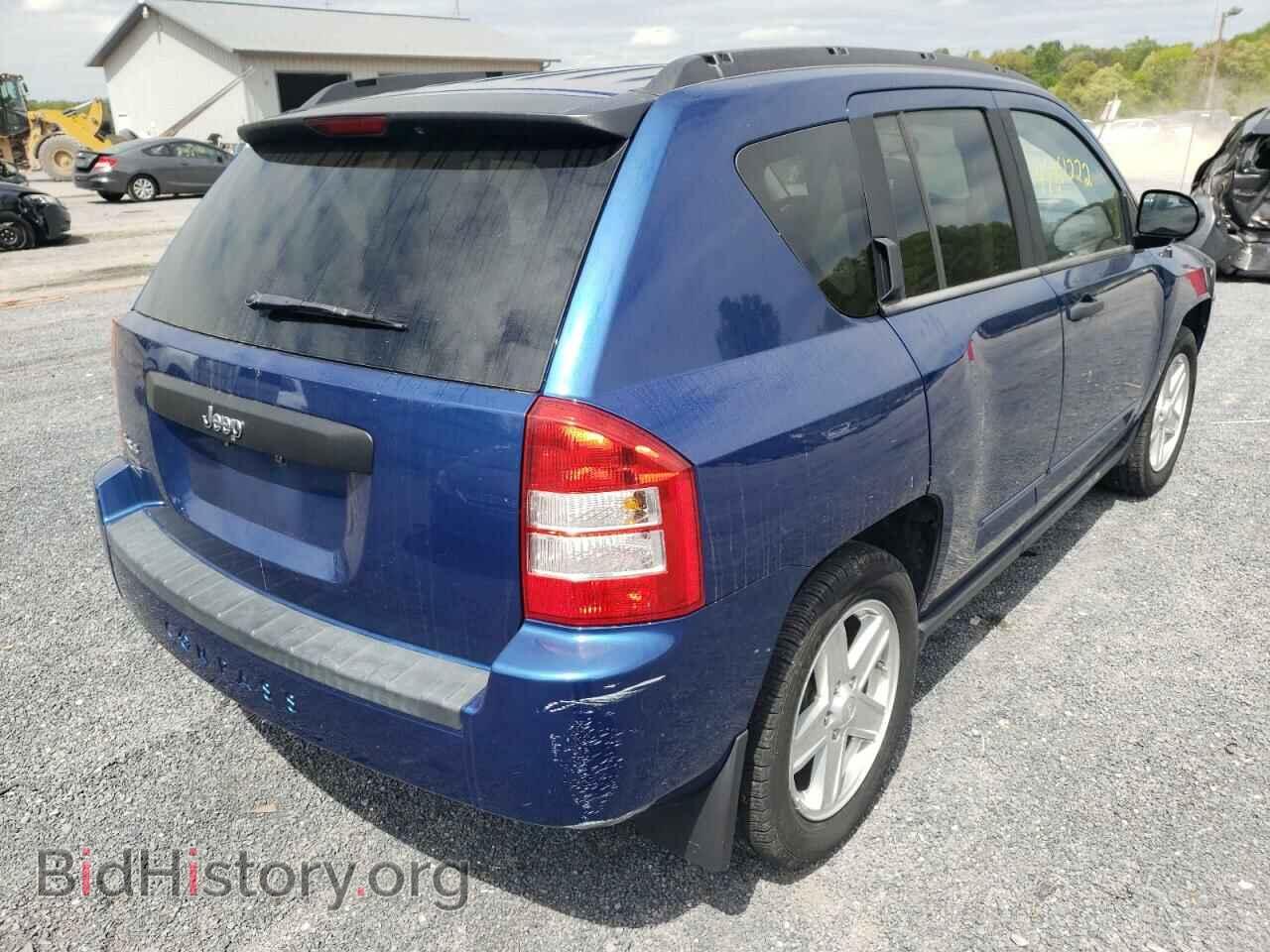 2009 JEEP COMPASS - VIN: 1J4FF47B89D221613 - Photo 4