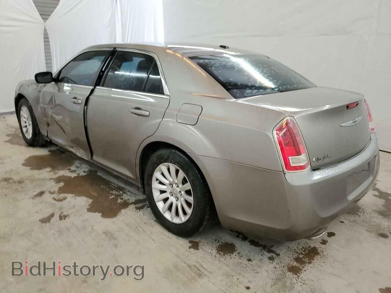 2014 CHRYSLER 300 - VIN: 2C3CCAAG3EH276220 - Фото 2