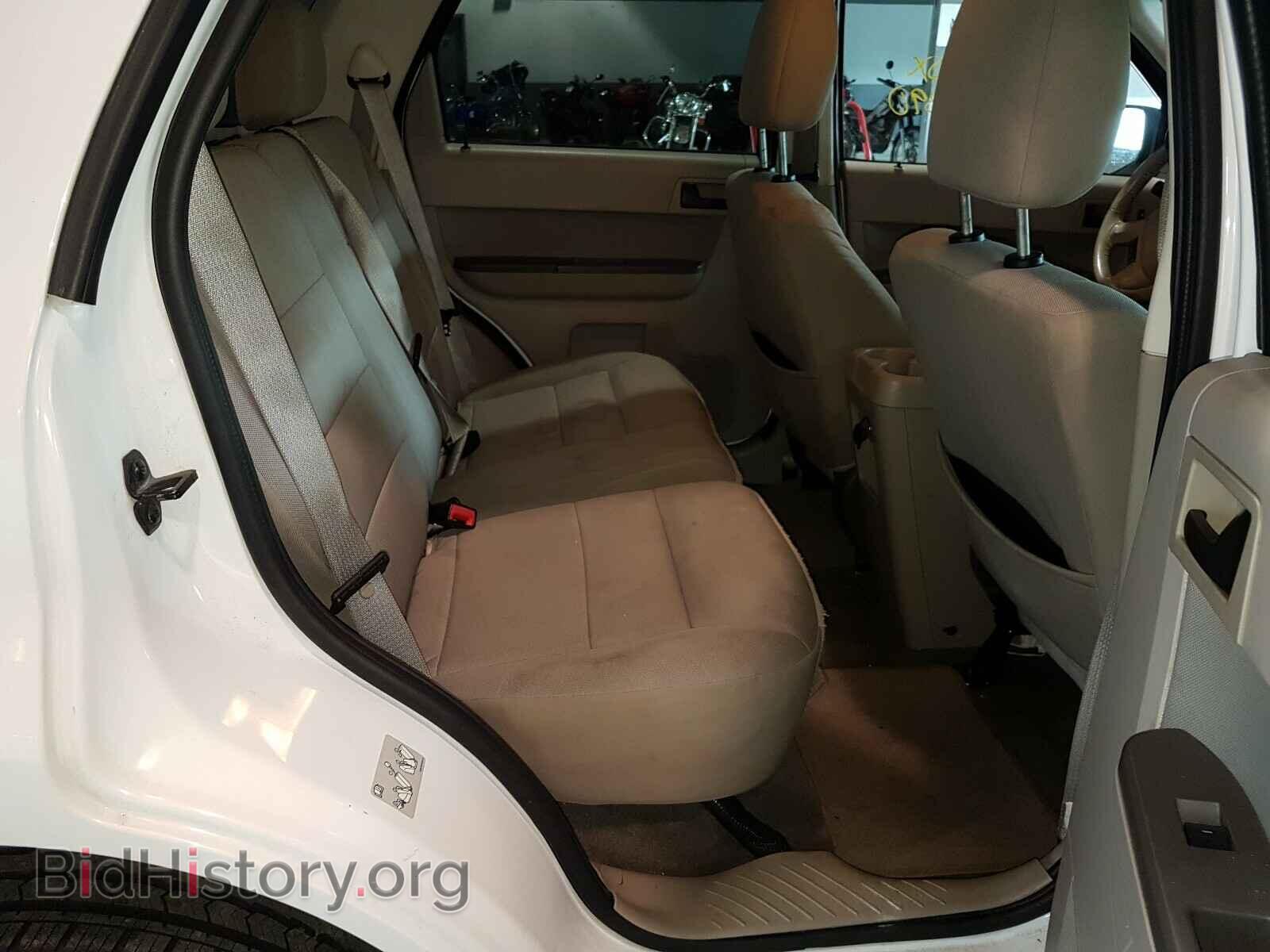 2011 FORD ESCAPE - VIN: 1FMCU0D79BKB92918 - Фото 6