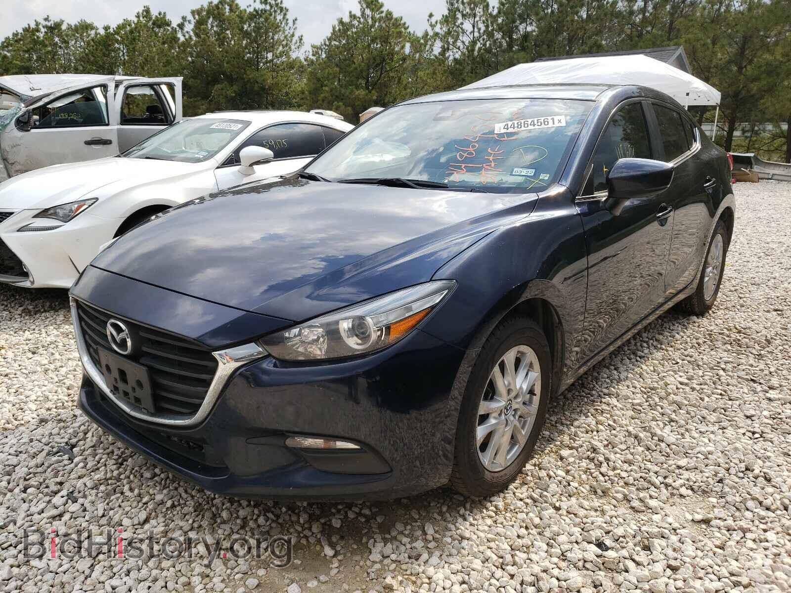 2018 MAZDA 3 - VIN: 3MZBN1U75JM168672 - Фото 2