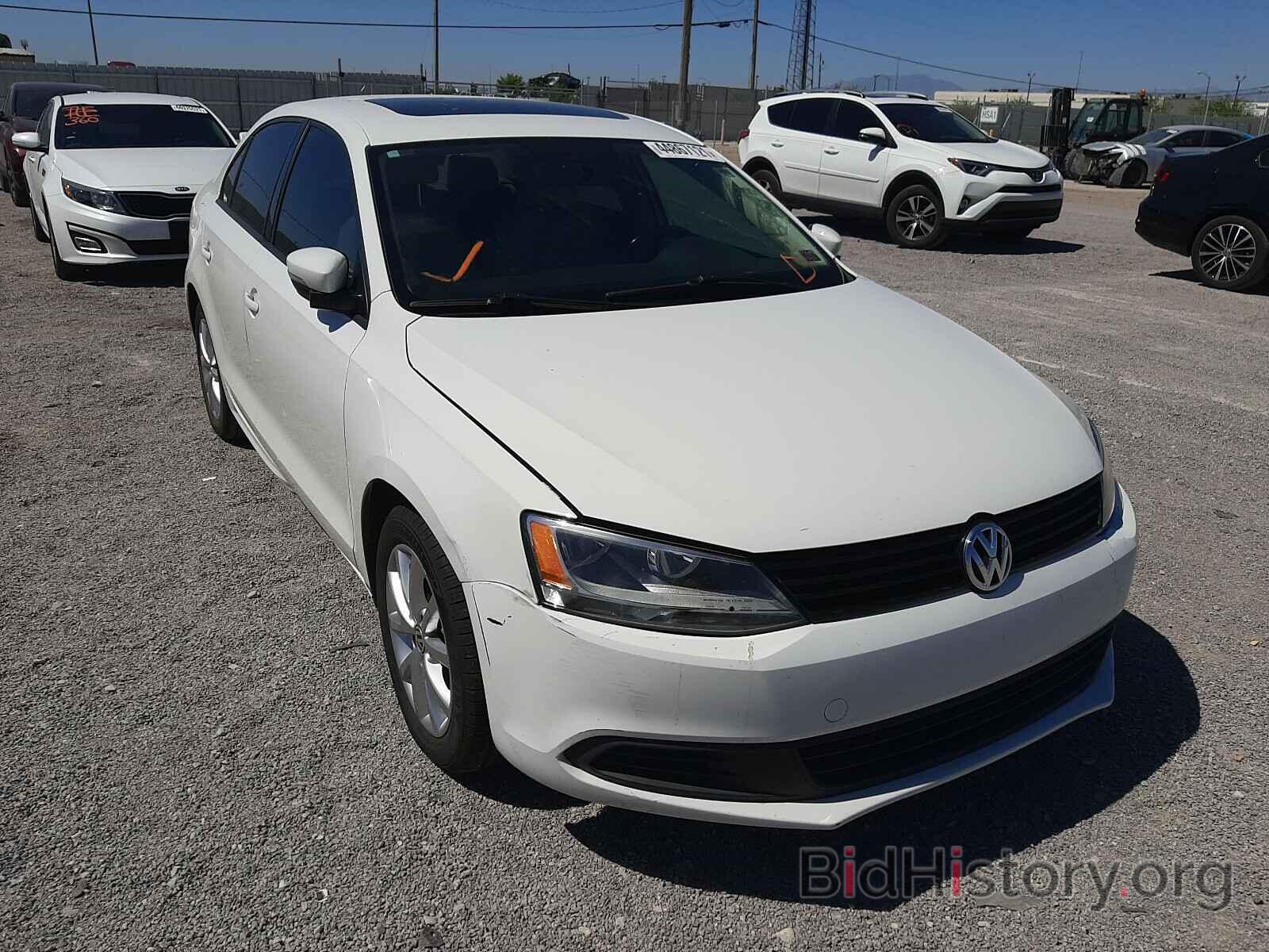 Photo 3VWDZ7AJ2BM332333 - VOLKSWAGEN JETTA 2011