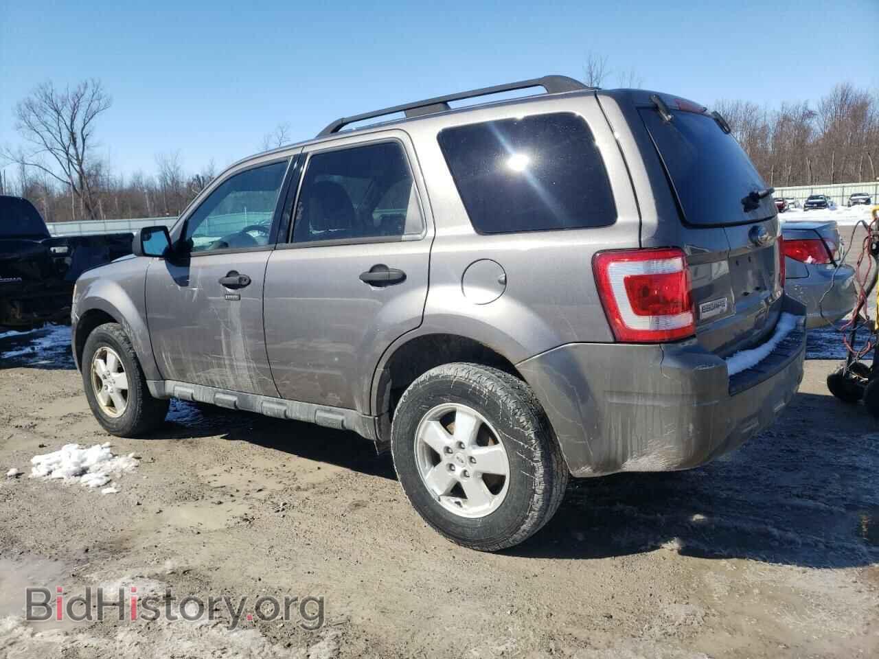 2011 FORD ESCAPE - VIN: 1FMCU9DG8BKB99671 - Фото 2