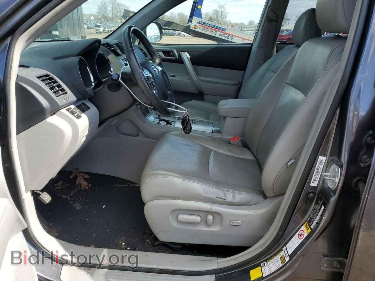 2013 TOYOTA HIGHLANDER - VIN: 5TDBK3EH8DS217981 - Фото 7