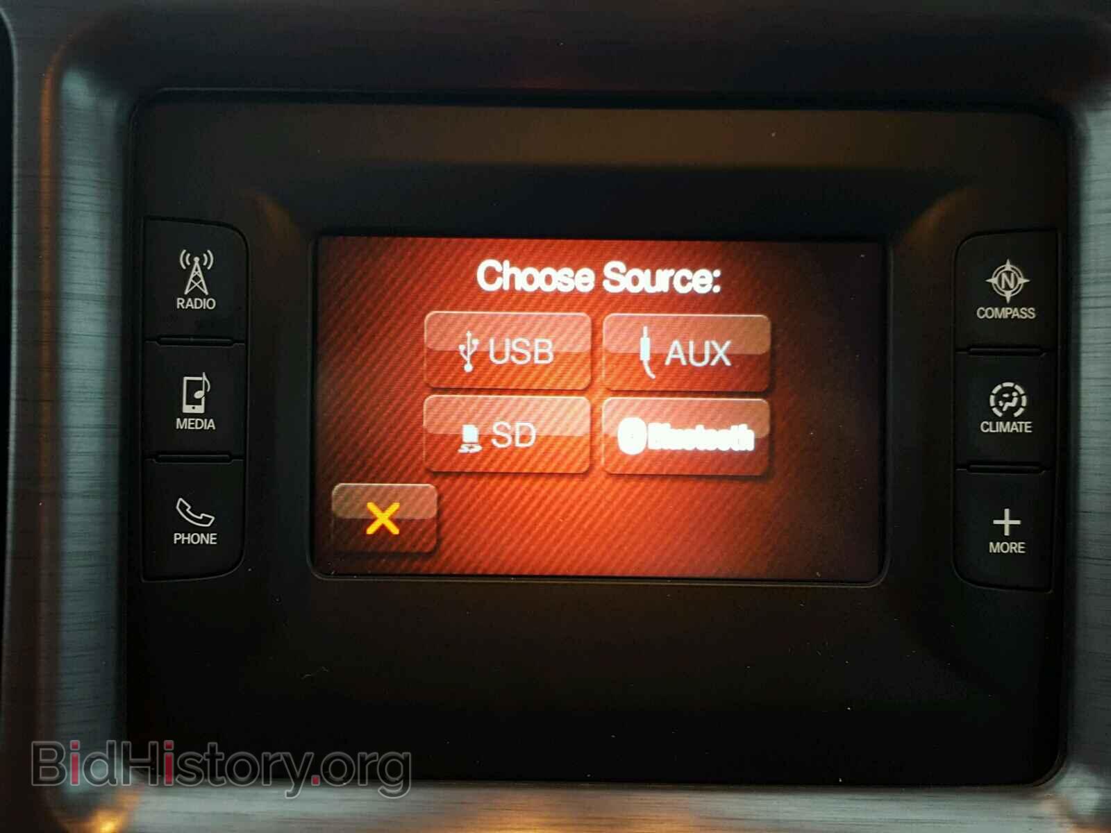 2017 DODGE CHALLENGER - VIN: 2C3CDZAG4HH598087 - Фото 8