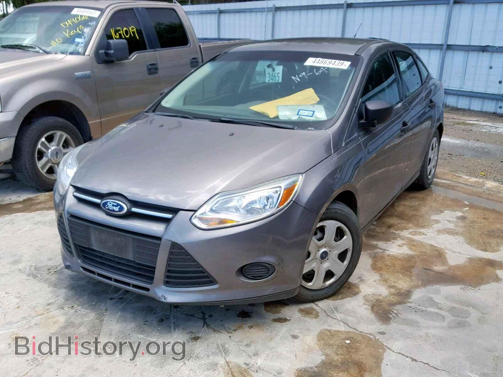 2014 FORD FOCUS - VIN: 1FADP3E27EL354750 - Фото 2