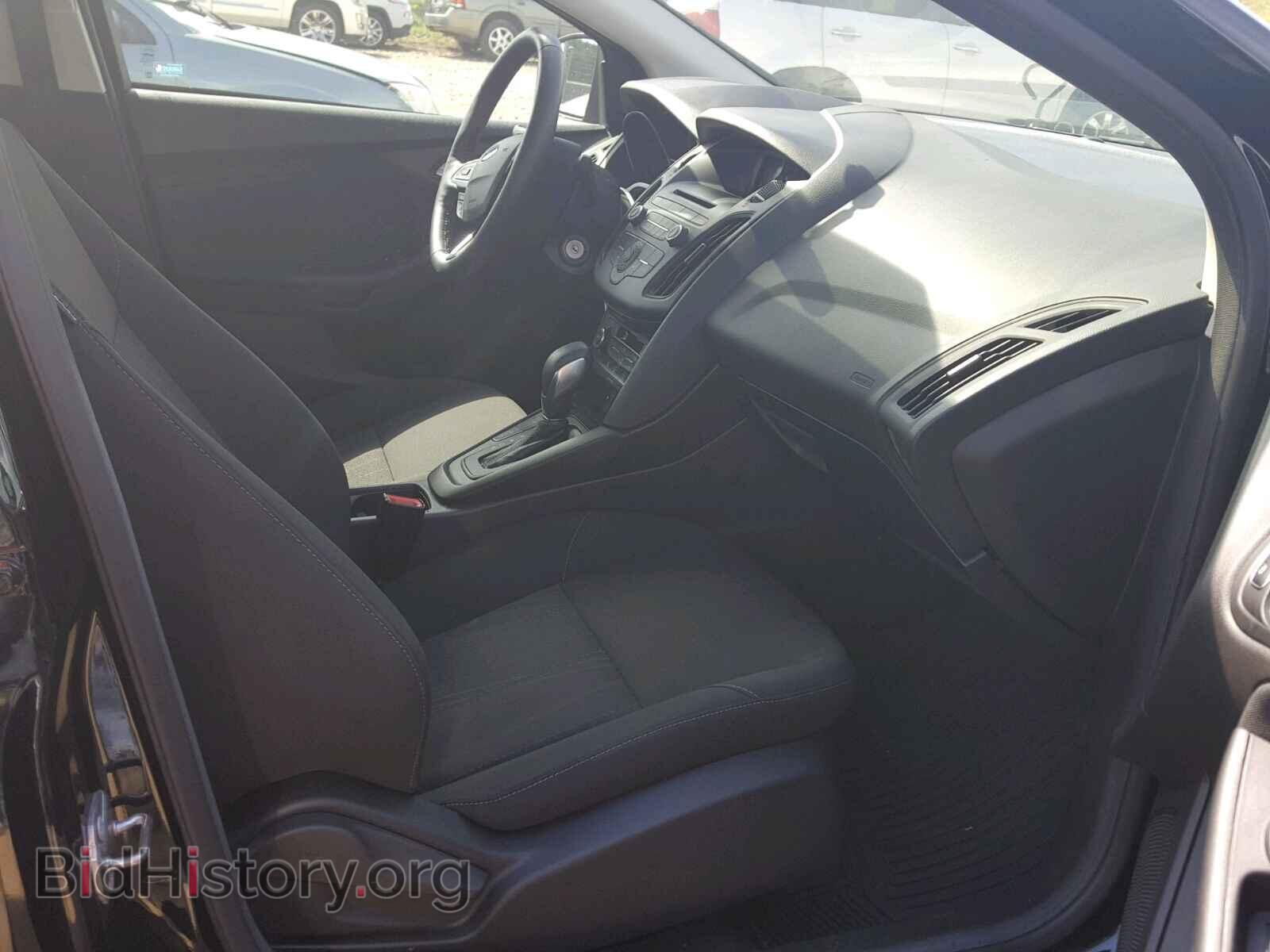 2017 FORD FOCUS - VIN: 1FADP3FE3HL228642 - Photo 5