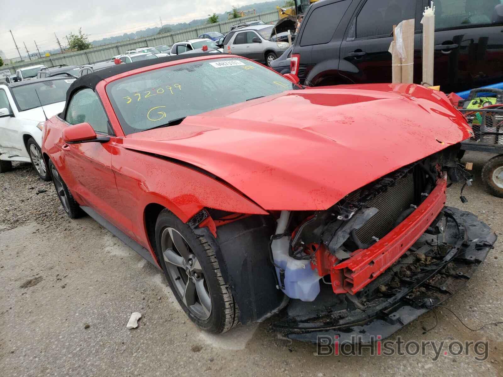 Photo 1FATP8EM0F5372099 - FORD MUSTANG 2015