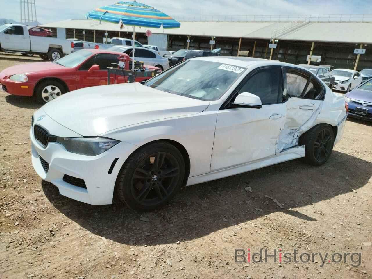 Photo WBA3A5C56DJ461036 - BMW 3 SERIES 2013