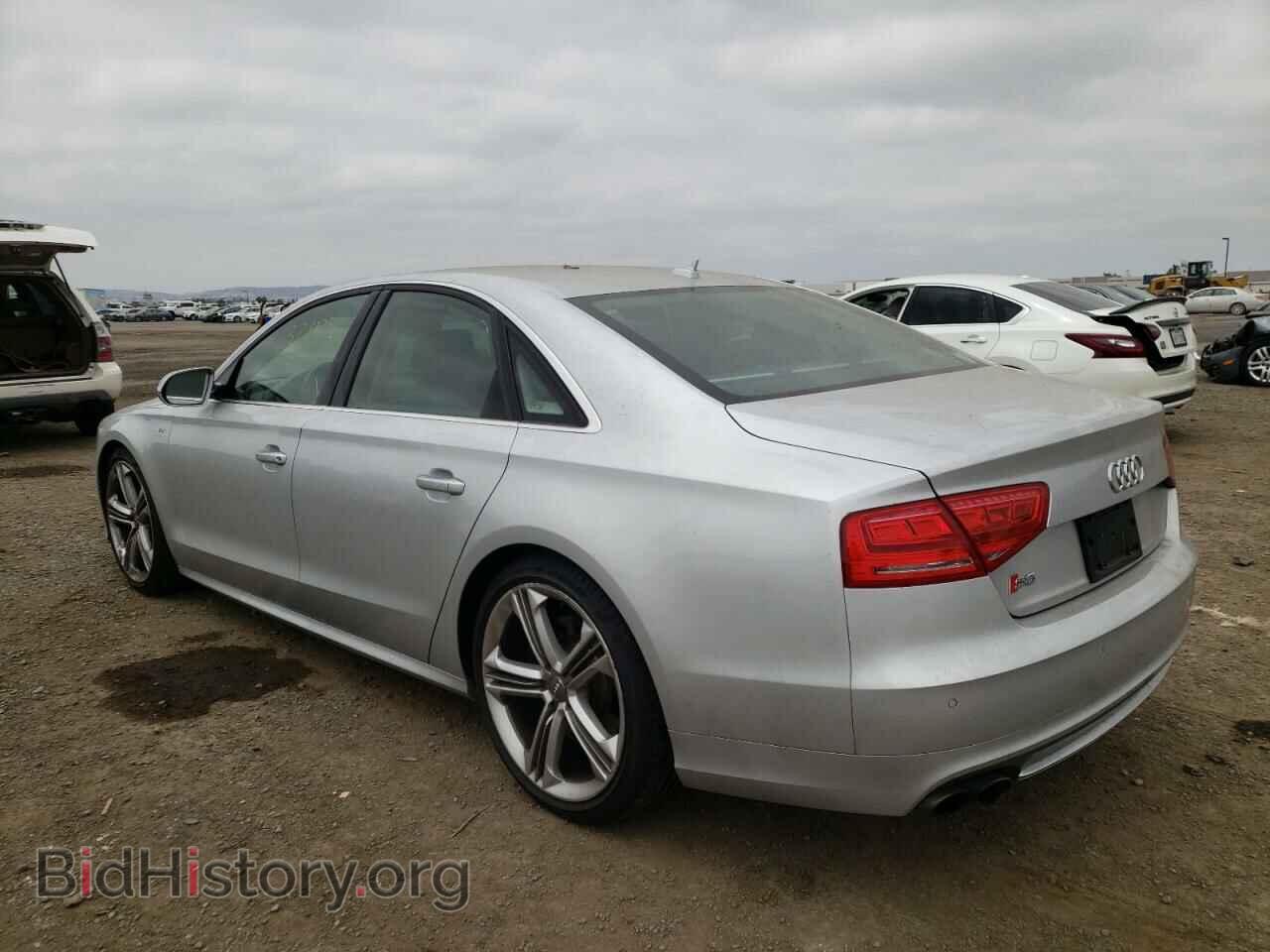 2013 AUDI S8 - VIN: WAUD2AFD8DN027898 - Фото 3
