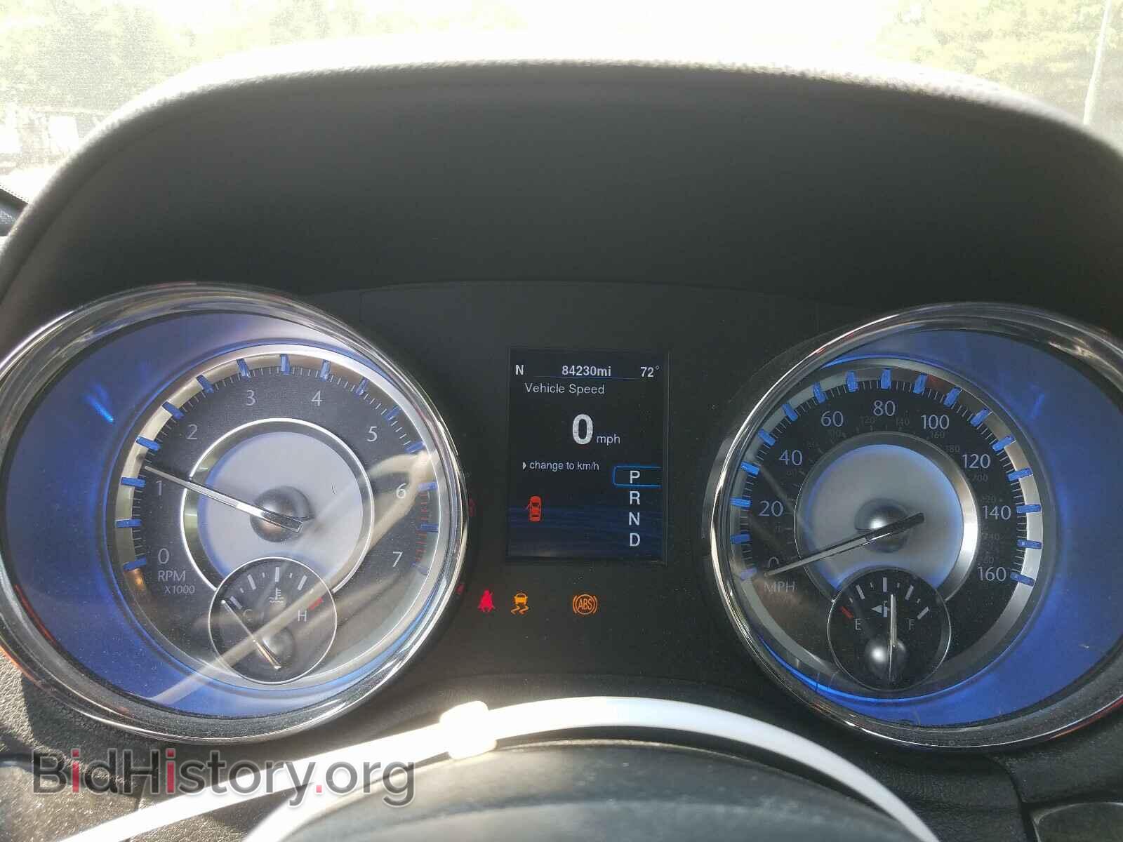 2013 CHRYSLER 300 - VIN: 2C3CCAET3DH650427 - Фото 8