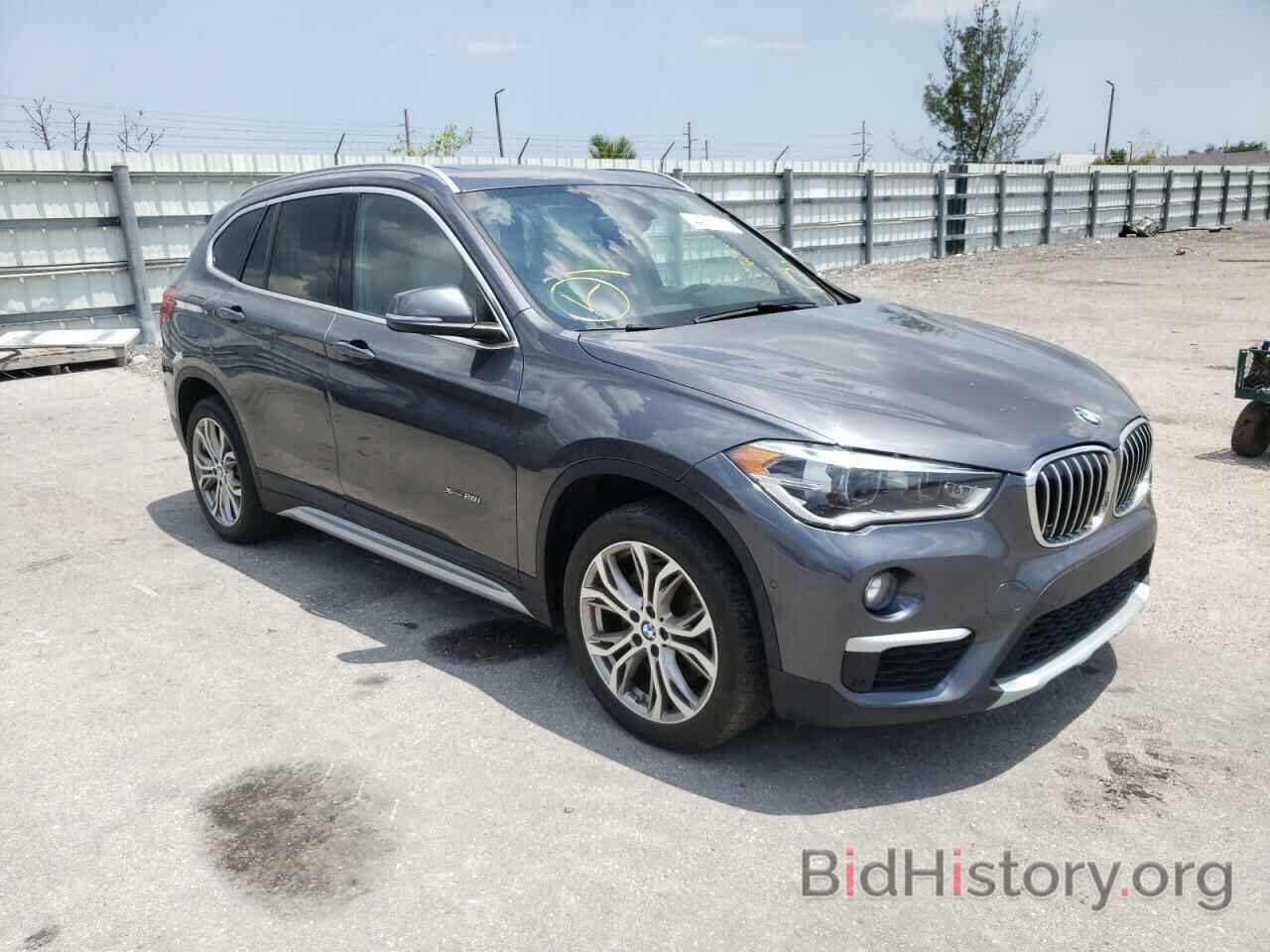 Фотография WBXHT3Z35H4A56907 - BMW X1 2017