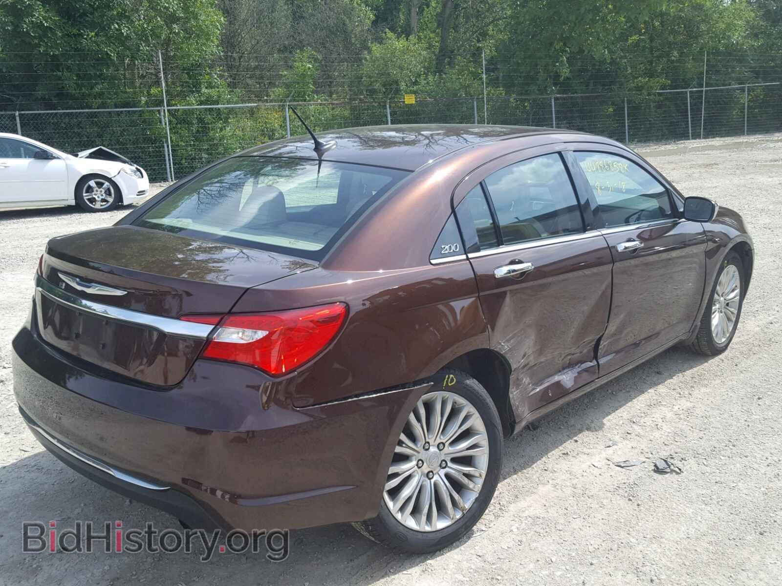 2012 CHRYSLER 200 - VIN: 1C3CCBCB4CN257557 - Photo 4