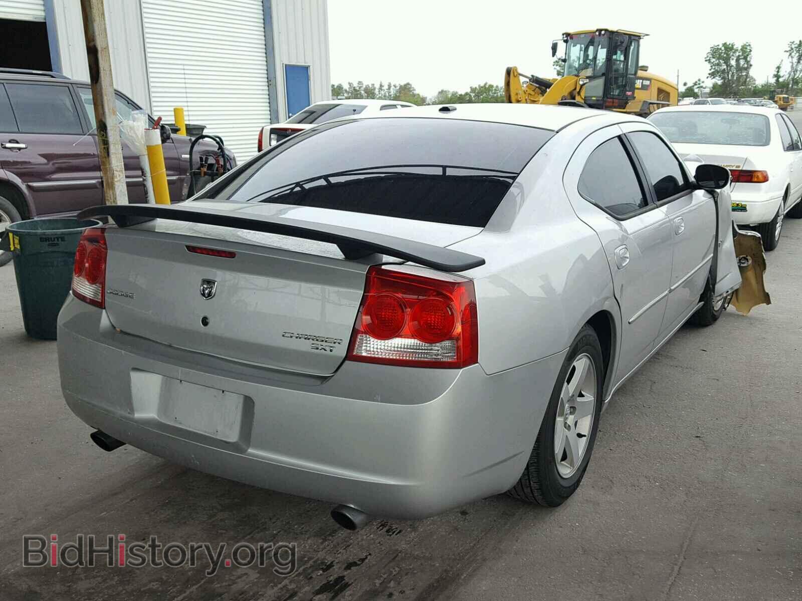 2010 DODGE CHARGER - VIN: 2B3CA3CV2AH196945 - Фото 4
