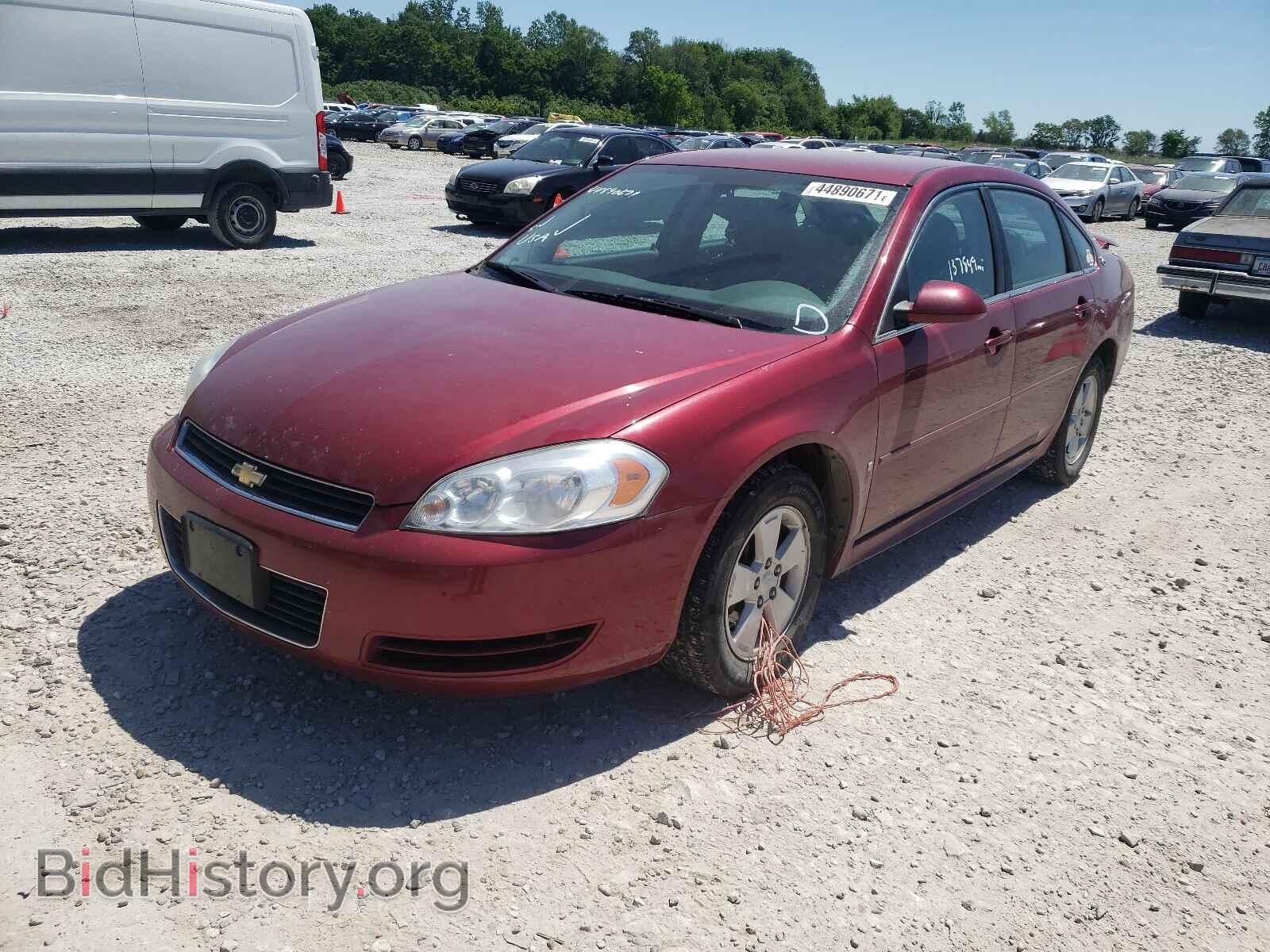 2009 CHEVROLET IMPALA - VIN: 2G1WT57K091150173 - Фото 2