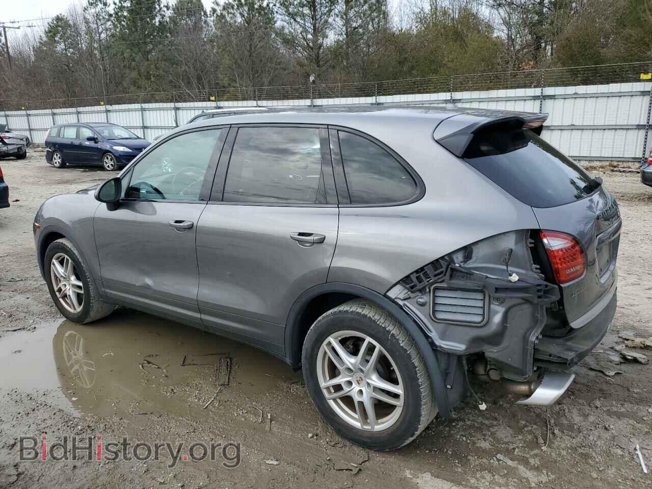 2011 PORSCHE CAYENNE - VIN: WP1AA2A21BLA02501 - Photo 2