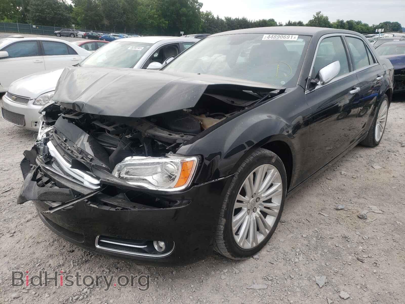 2012 CHRYSLER 300 - VIN: 2C3CCAPT1CH312973 - Фото 2
