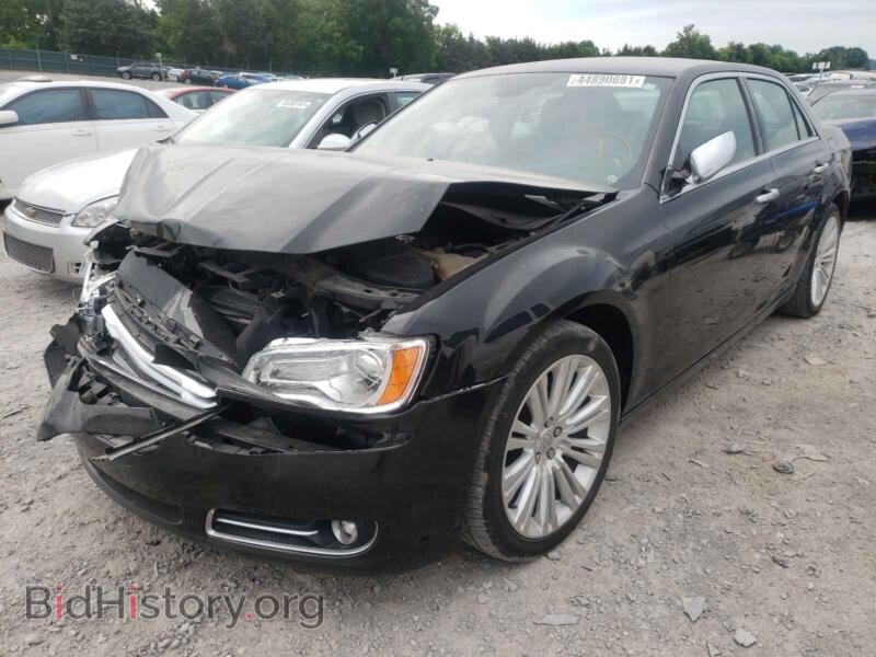 2012 Chrysler 300 (VIN 2C3CCAPT1CH312973) — фото 2 из 10