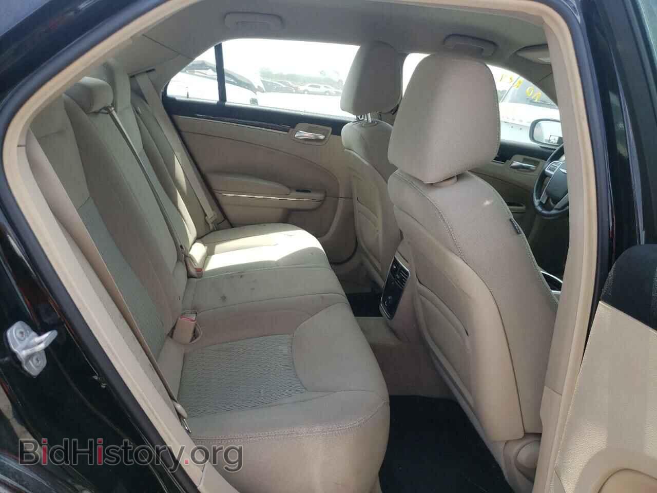 2012 CHRYSLER 300 - VIN: 2C3CCAAG4CH209526 - Фото 6