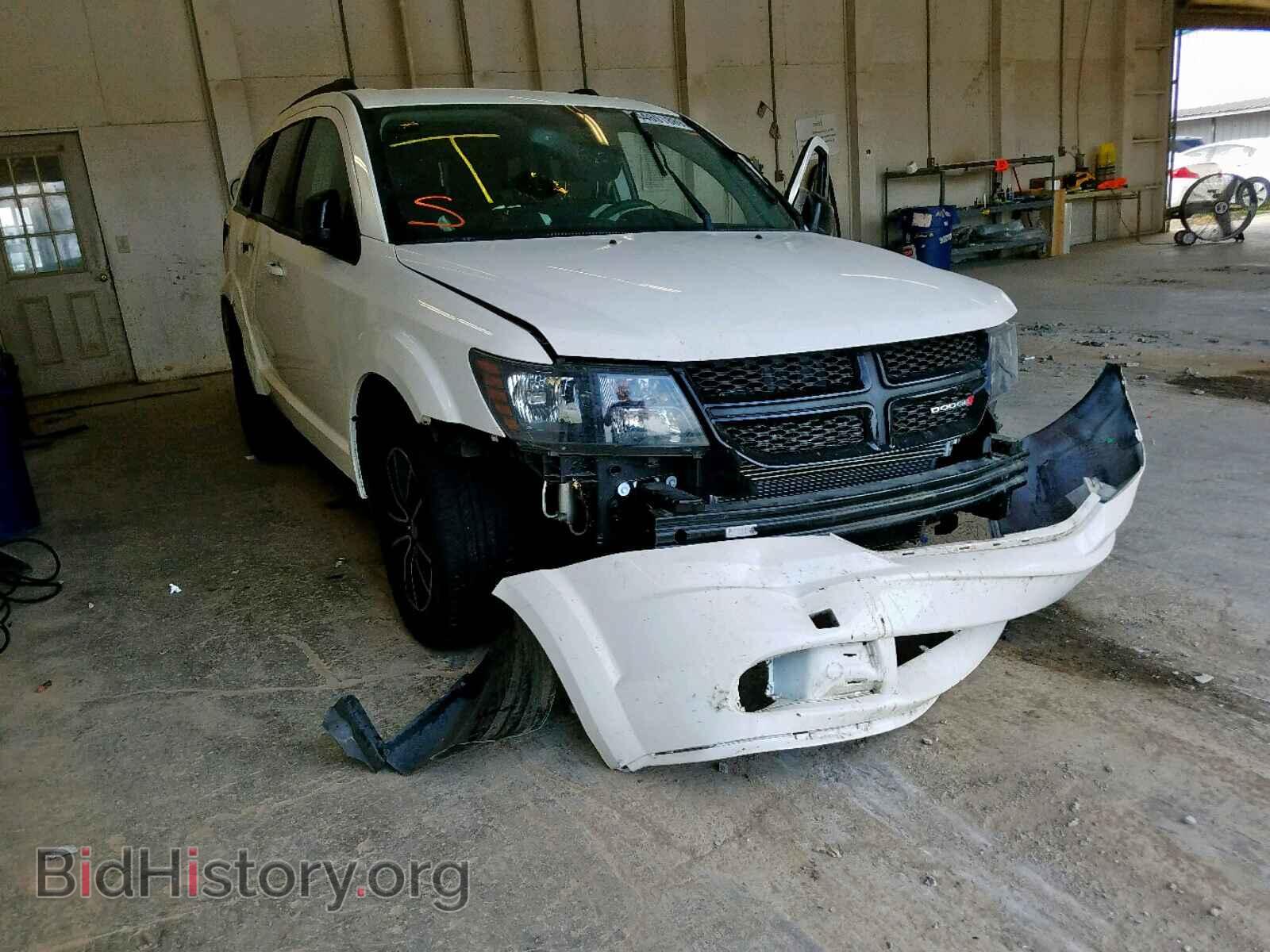 Фотография 3C4PDCAB1HT573914 - DODGE JOURNEY SE 2017