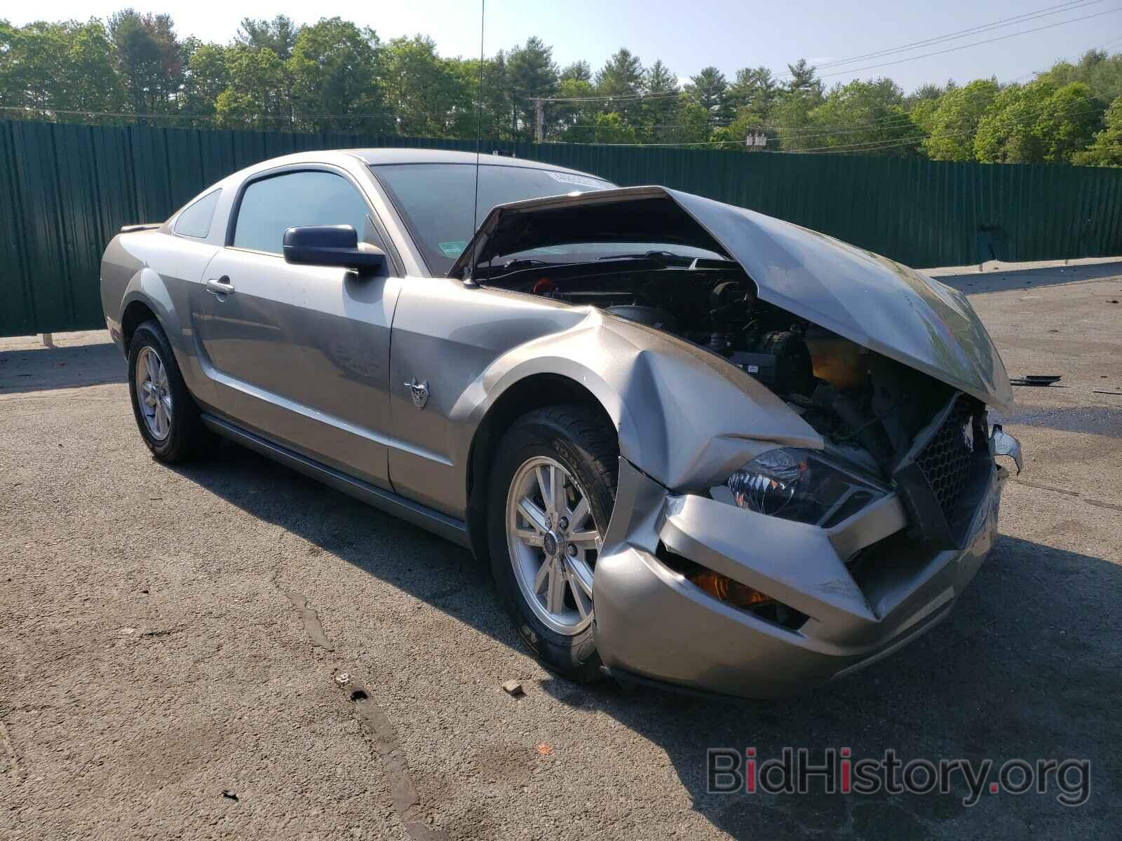 Photo 1ZVHT80N895101952 - FORD MUSTANG 2009