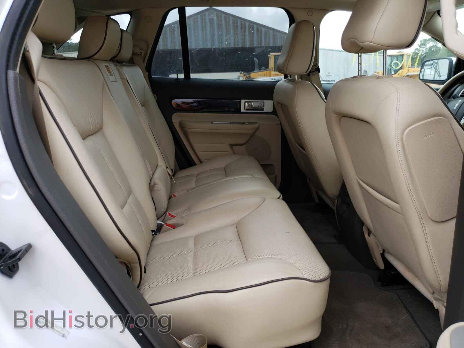 2010 LINCOLN MKX - VIN: 2LMDJ6JC8ABJ13740 - Фото 6