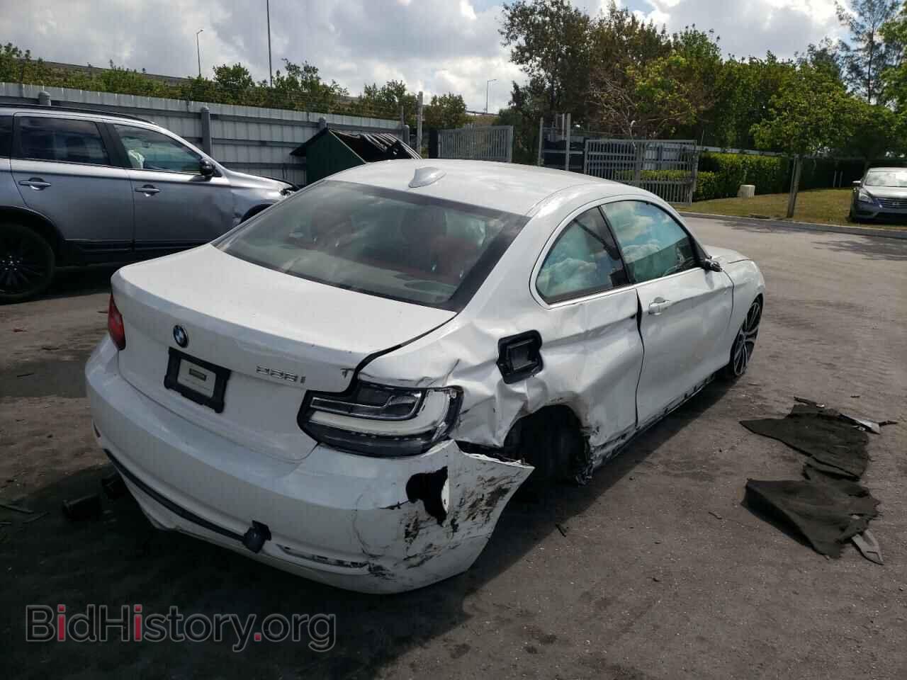 2014 BMW 2 SERIES - VIN: WBA1F5C53EV255756 - Фото 4