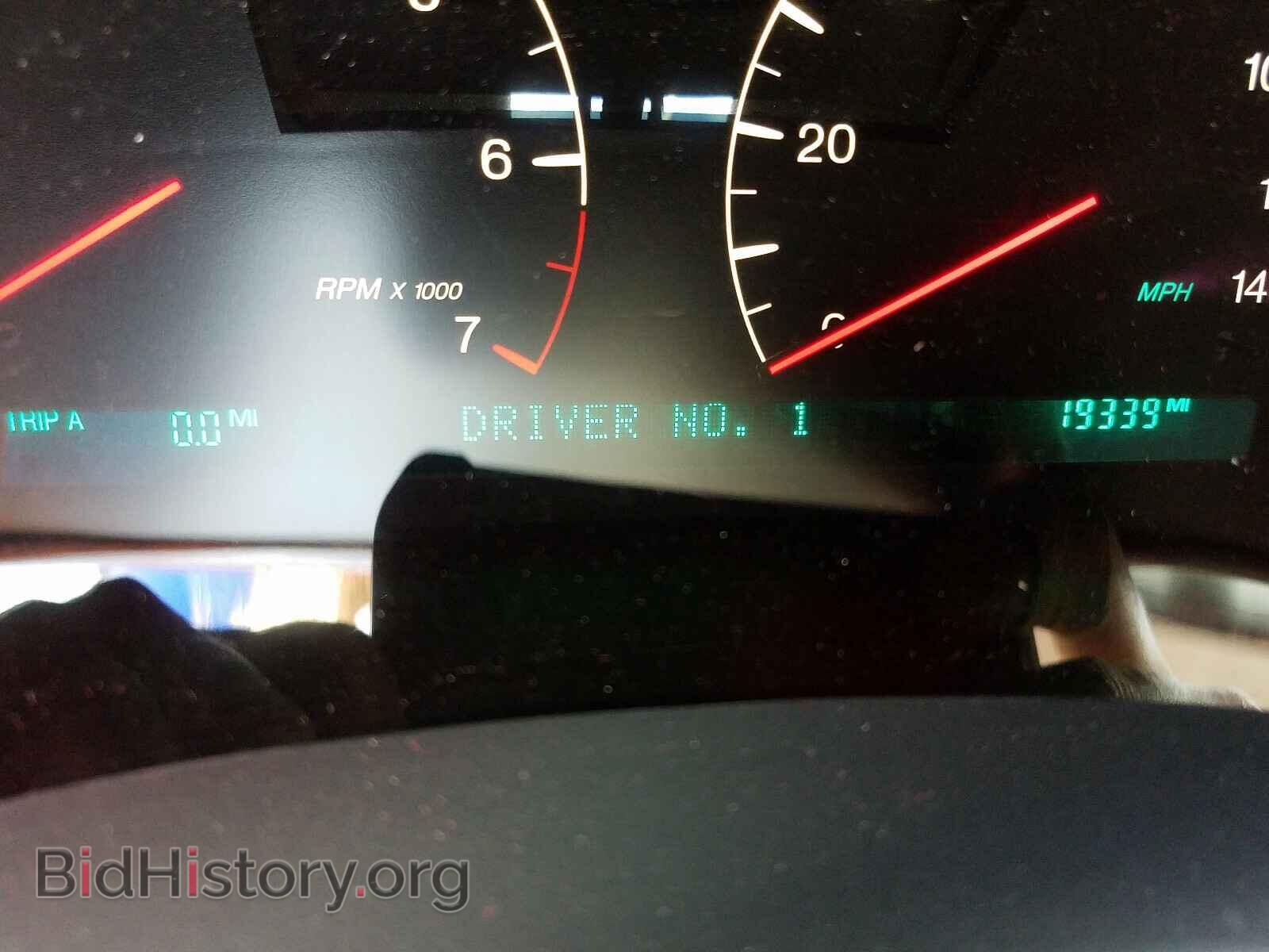 2002 CADILLAC DEVILLE - VIN: 1G6KF57982U293637 - Photo 8