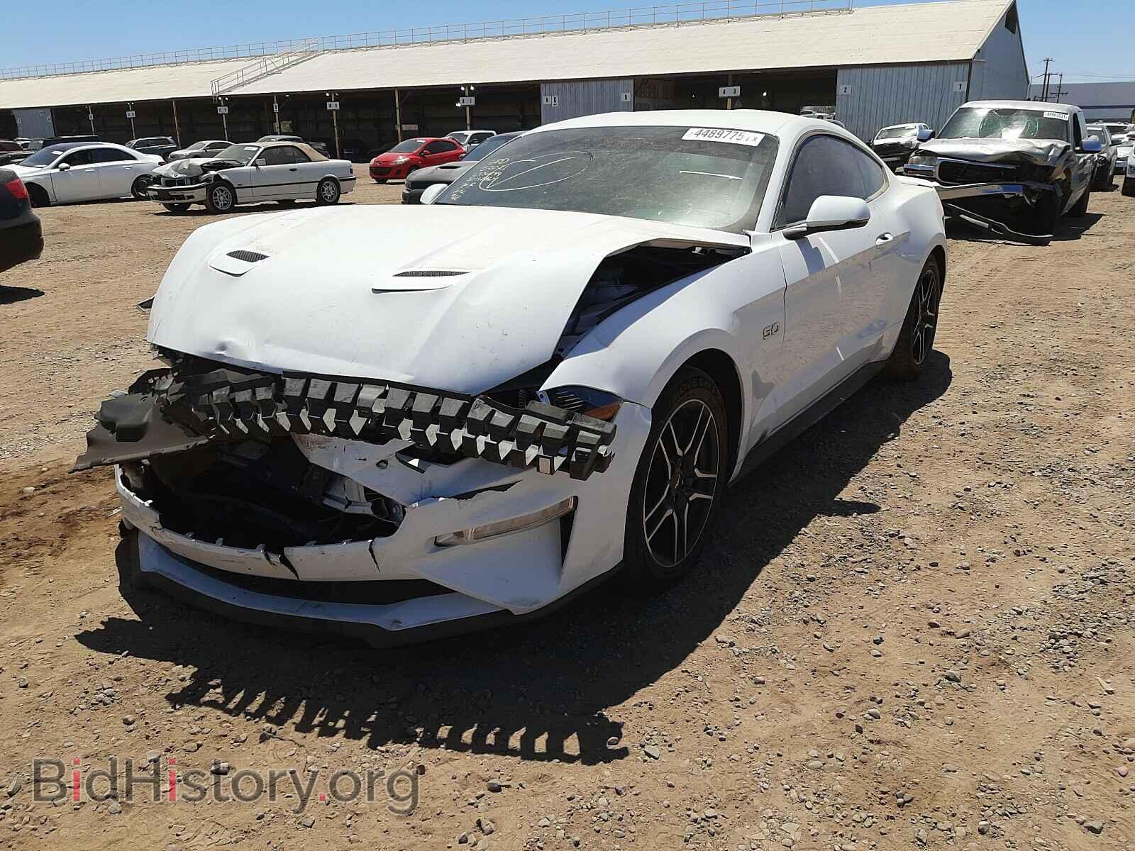 2019 FORD MUSTANG - VIN: 1FA6P8CF2K5151325 - Фото 2