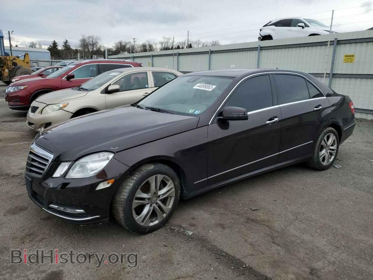 Фотография WDDHF8HB0BA436100 - MERCEDES-BENZ E-CLASS 2011