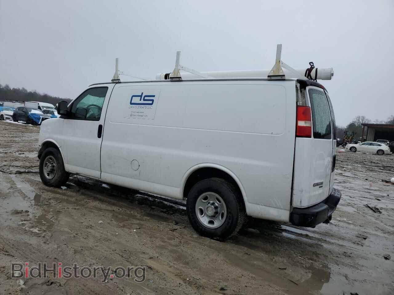 2013 CHEVROLET EXPRESS - VIN: 1GCWGFCA0D1117820 - Фото 2