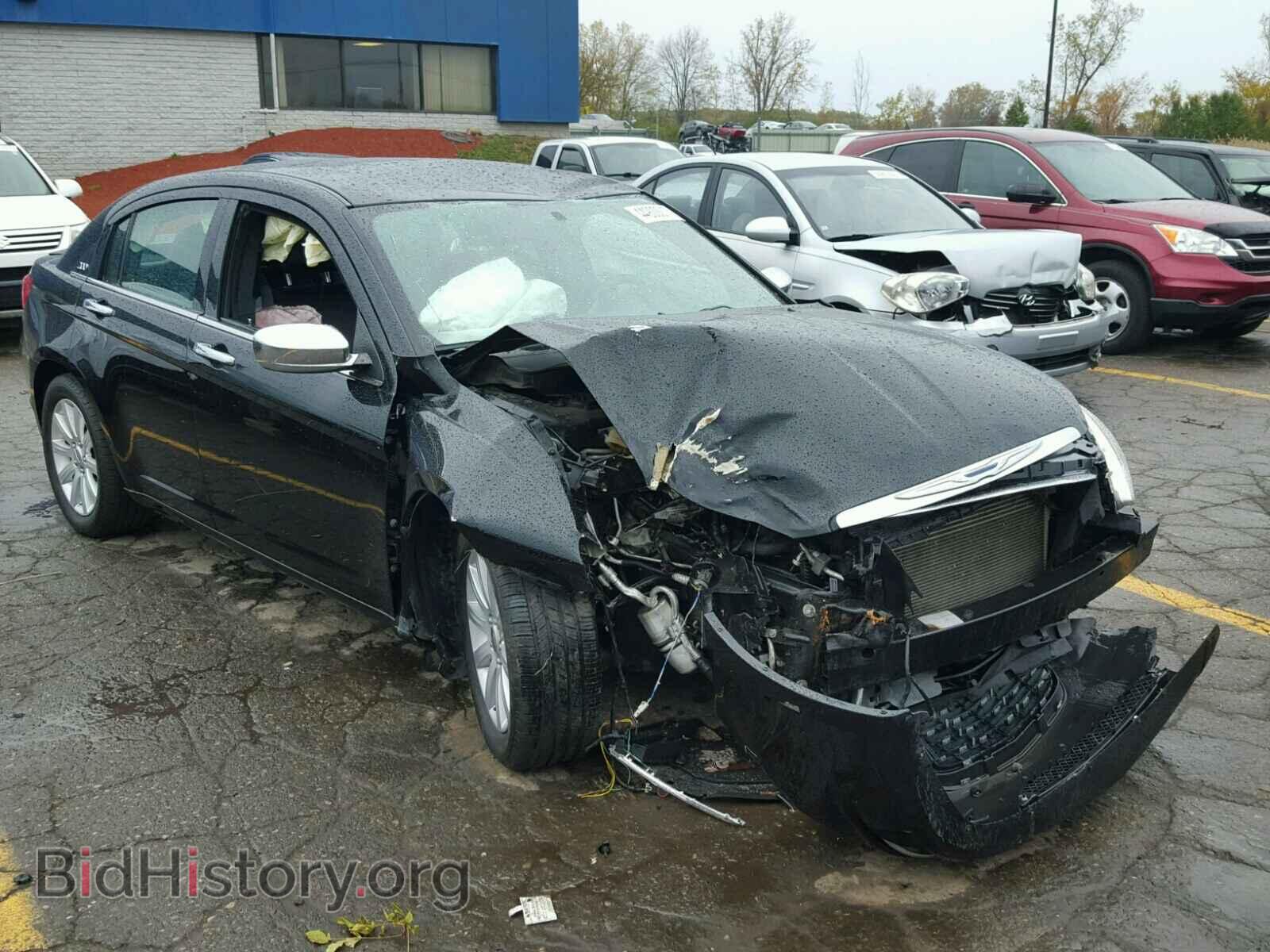 Photo 1C3CCBCG6DN674823 - CHRYSLER 200 2013