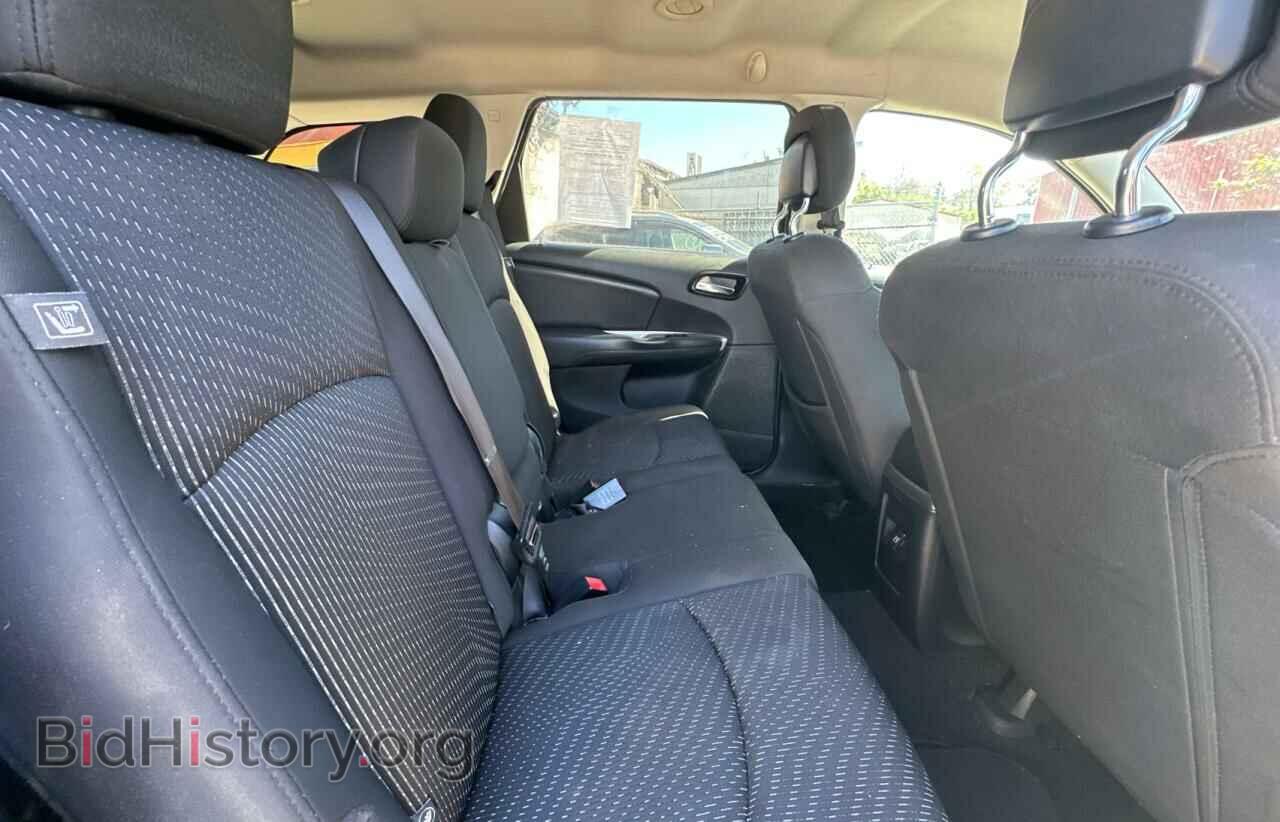 2017 DODGE JOURNEY - VIN: 3C4PDCBG2HT588853 - Фото 6