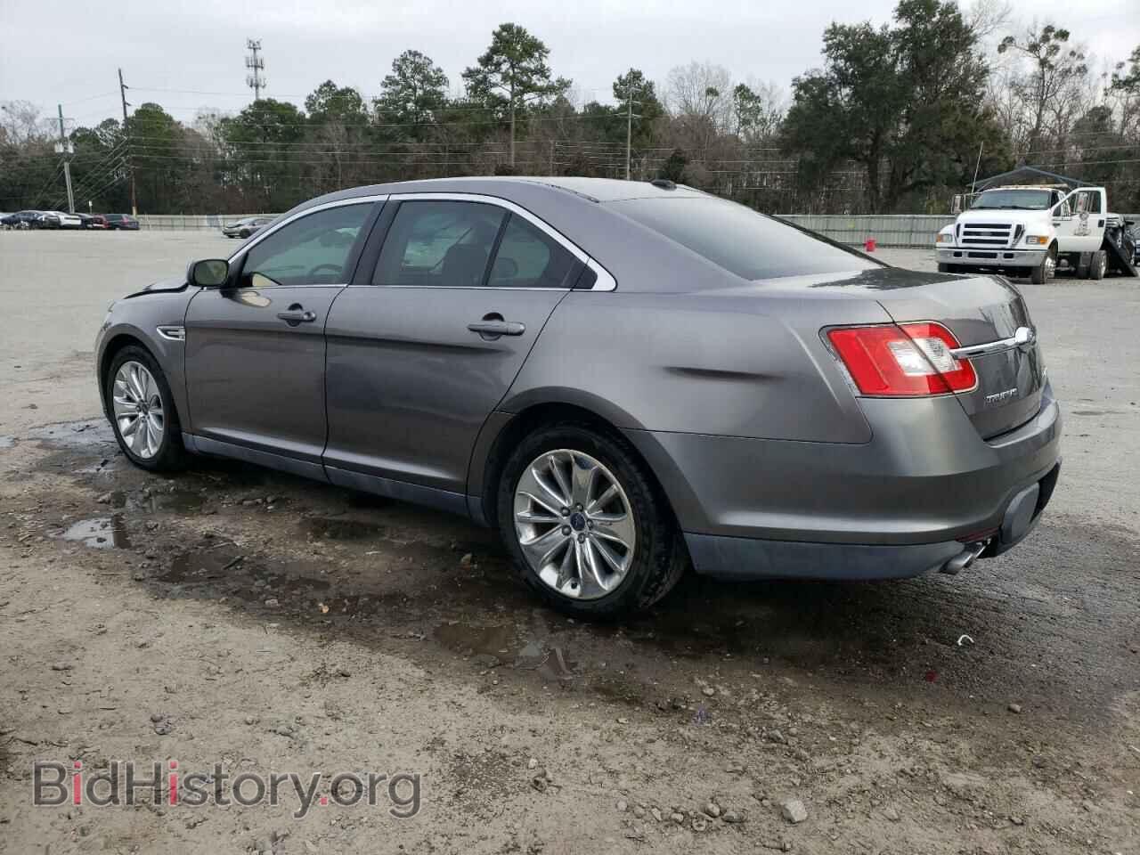 2011 FORD TAURUS - VIN: 1FAHP2FW2BG176537 - Photo 2