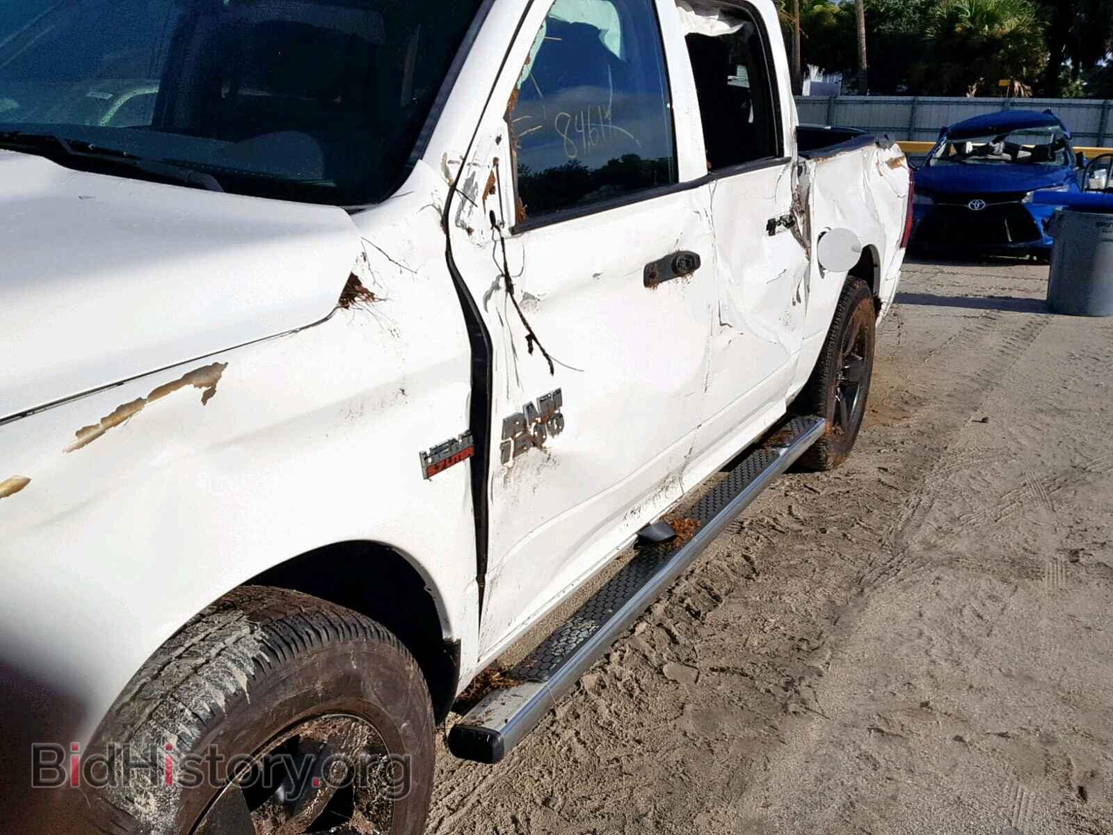 2016 RAM 1500 ST - VIN: 1C6RR6KT3GS405184 - Фото 9