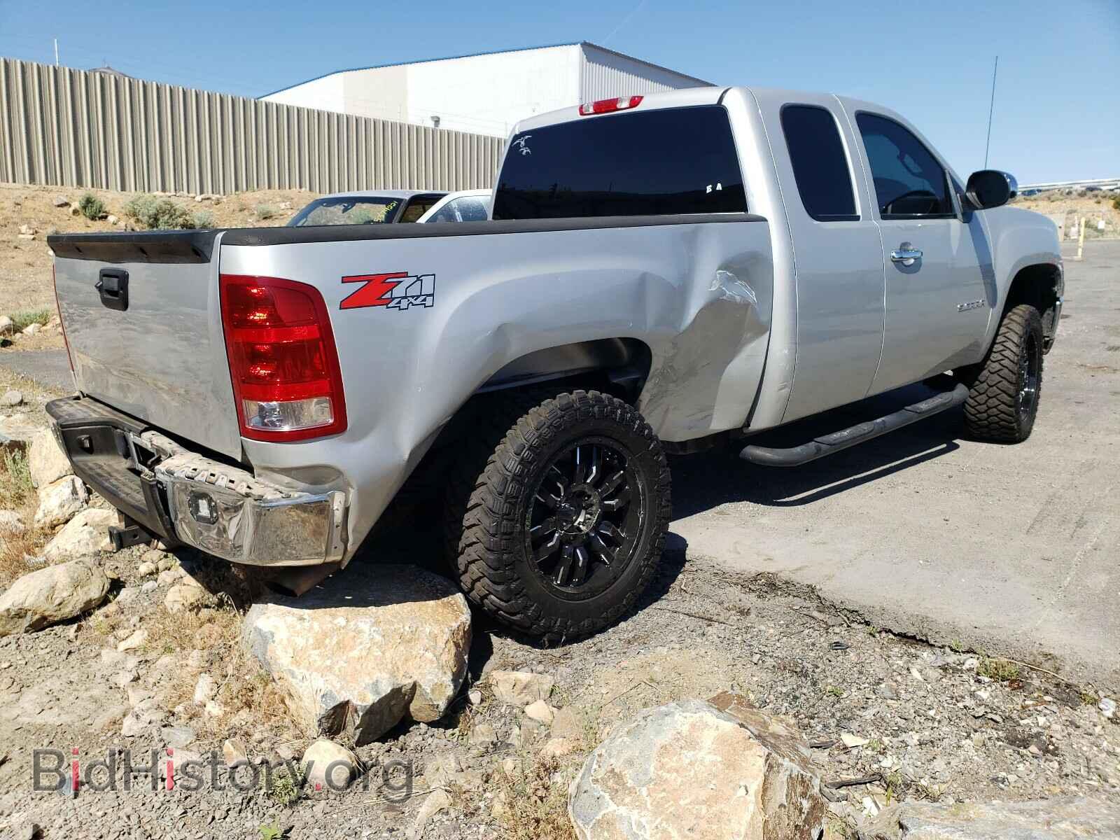2010 GMC SIERRA - VIN: 1GTSKVE32AZ283940 - Photo 4