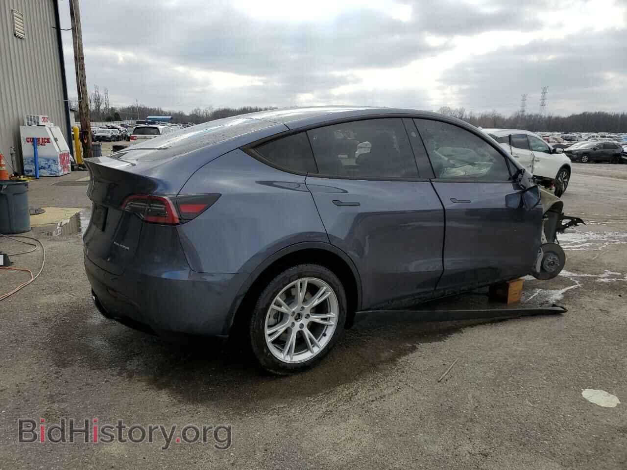 2023 TESLA MODEL Y - VIN: 7SAYGDEE5PA177181 - Photo 3