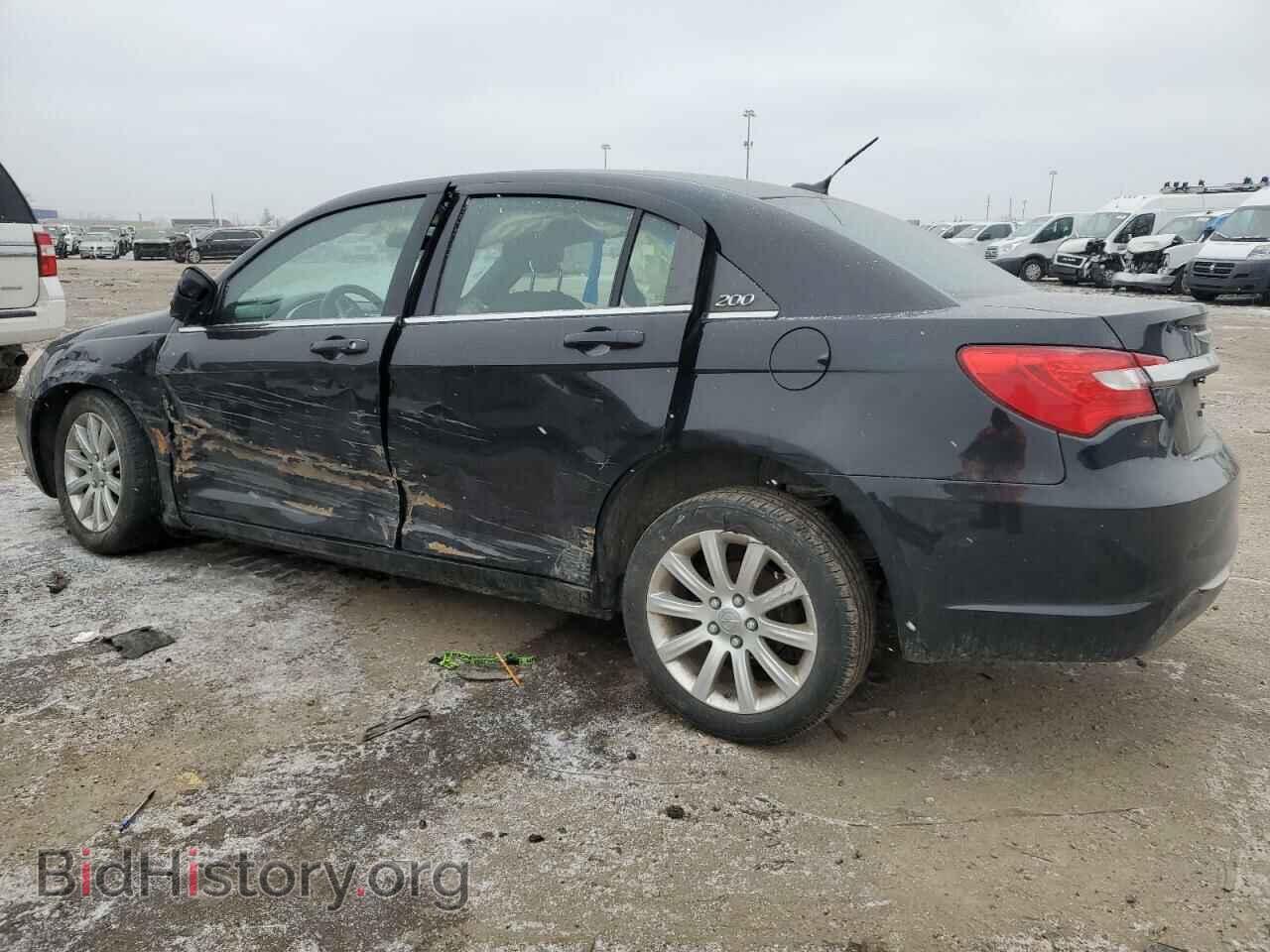 2011 CHRYSLER 200 - VIN: 1C3BC1FB1BN542930 - Фото 2