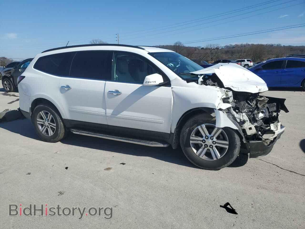 2017 CHEVROLET TRAVERSE - VIN: 1GNKRHKD2HJ332127 - Фото 4