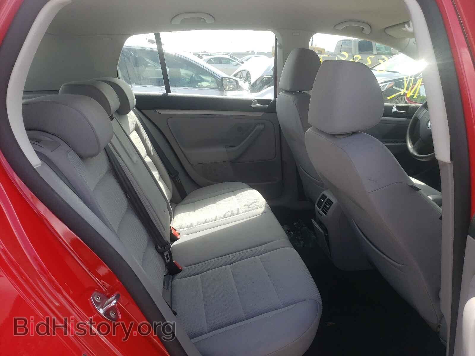 2009 VOLKSWAGEN RABBIT - VIN: WVWDA71K89W010258 - Фото 6