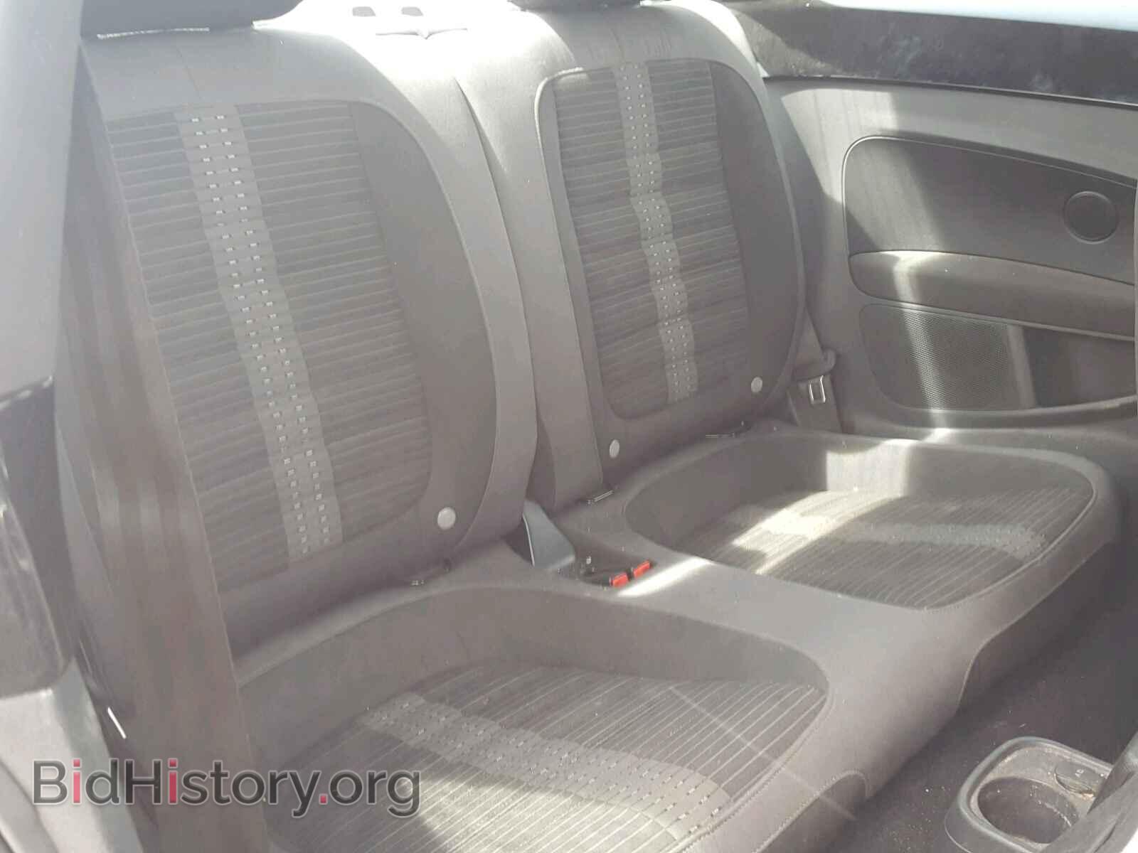 2012 VOLKSWAGEN BEETLE - VIN: 3VWV67AT9CM644908 - Фото 6