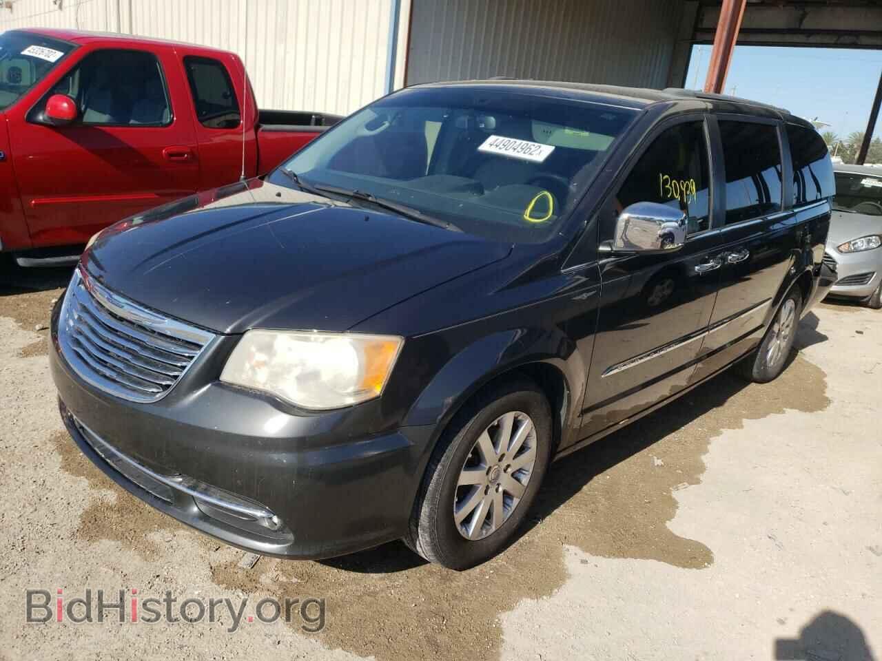 2011 CHRYSLER MINIVAN - VIN: 2A4RR8DG7BR780066 - Photo 2