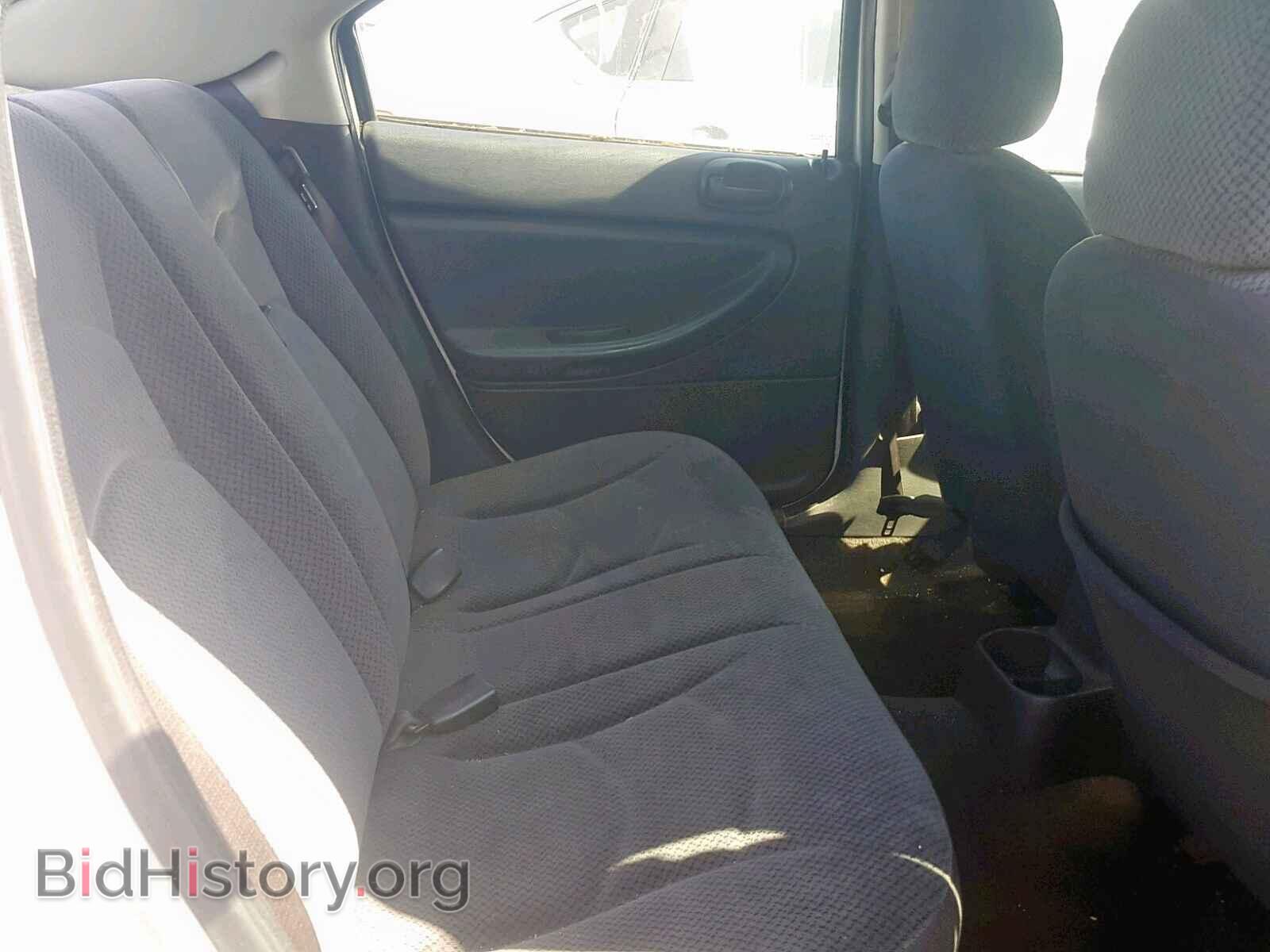 2004 CHRYSLER SEBRING - VIN: 1C3EL46X54N374660 - Фото 6