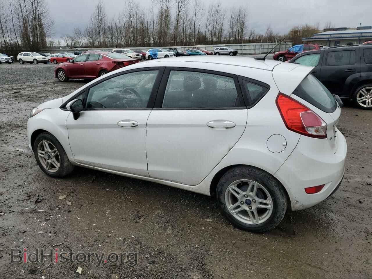 2018 FORD FIESTA - VIN: 3FADP4EJ2JM104936 - Фото 2