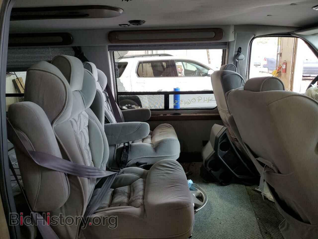 2010 FORD ECONOLINE - VIN: 1FTNE1EW9ADA46849 - Фото 11
