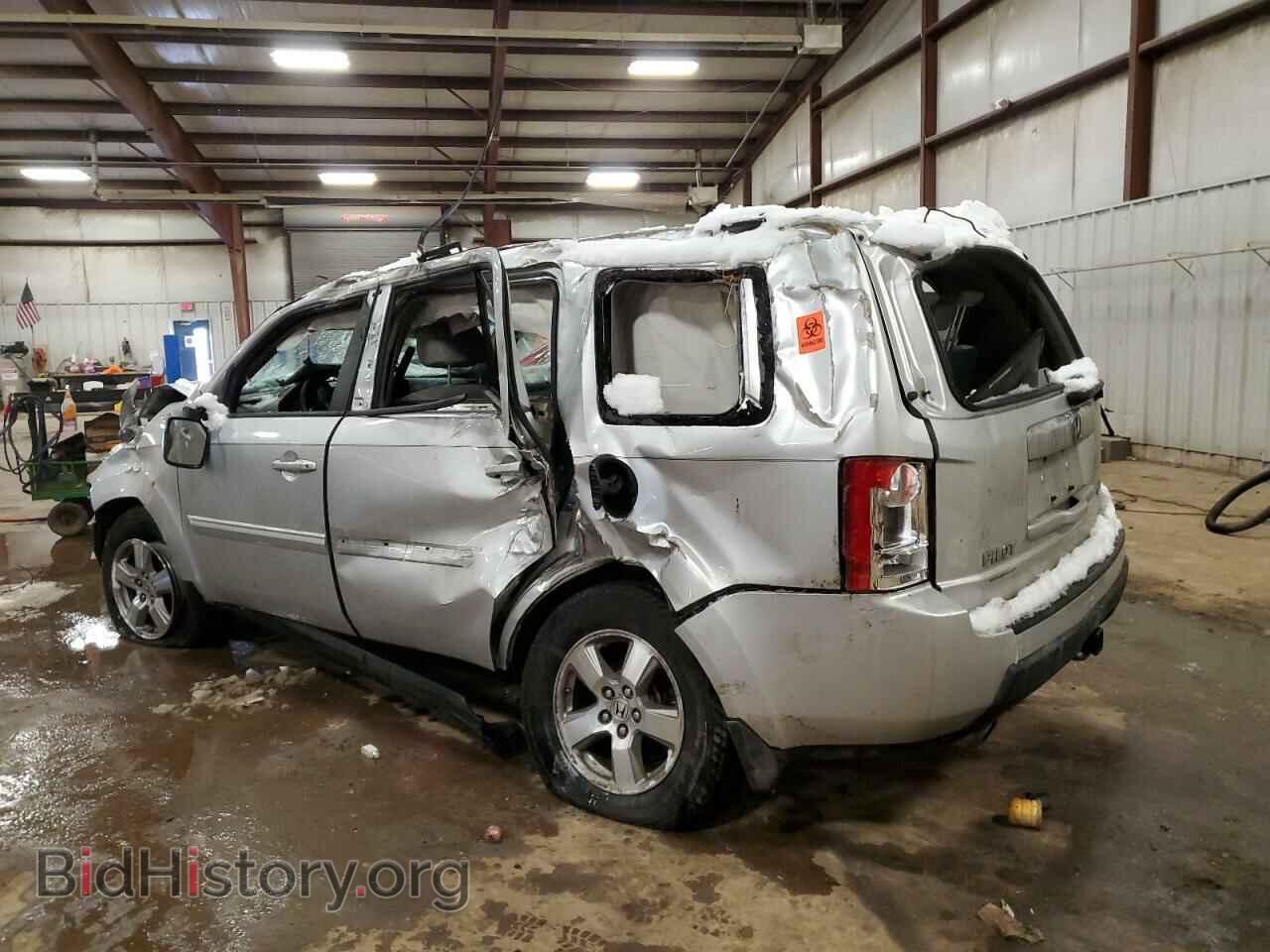2009 HONDA PILOT - VIN: 5FNYF485X9B039542 - Фото 2