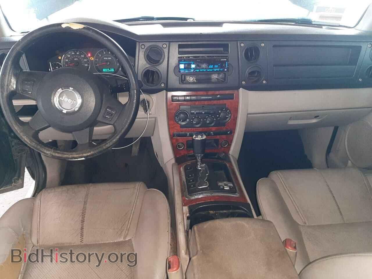 2006 JEEP COMMANDER - VIN: 1J8HG58N76C305765 - Photo 8